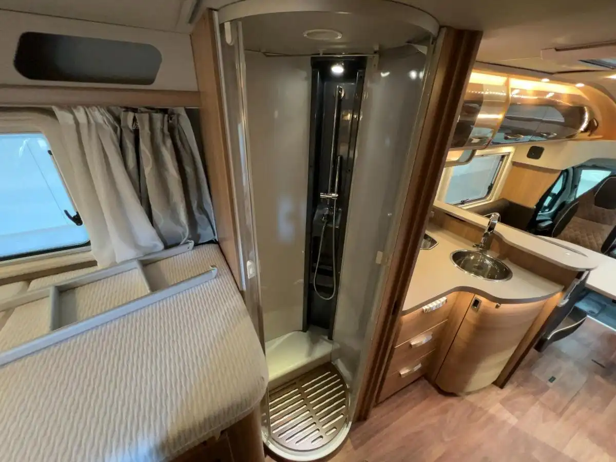 KNAUS SUN TI 700 MEG Platinum Selection - Ansicht 16